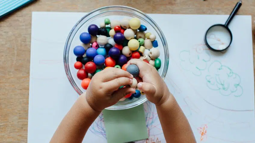 7 Activities to Develop Fine Motor Skills in Toddlers